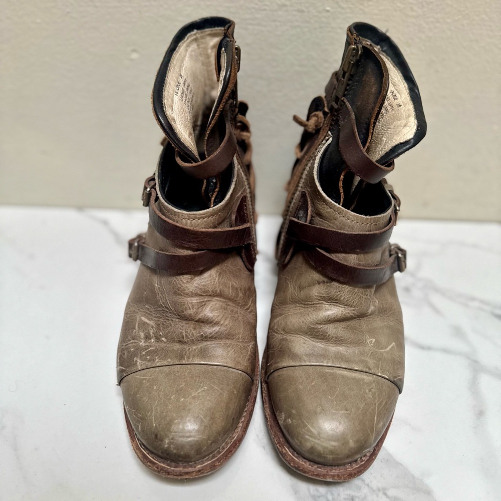 Freebird by Steven CRUE Brown Distressed Leather Booties - Picture 8 of 13